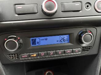 Volkswagen Polo 1.2 TDI BlueMotion Comfortline AIRCO CRUISE picture 14