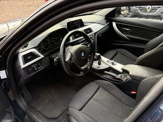 BMW 3-serie 320i xDrive High Executive 4x4 automaat picture 11