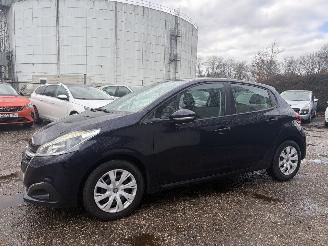 Peugeot 208 1.0 Pure Tech Access AIRCO PDC CRUISE picture 2