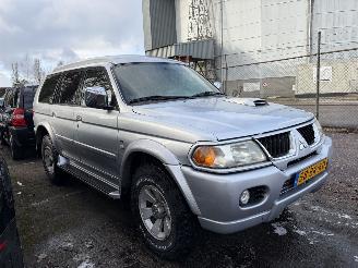 Mitsubishi Pajero-sport 2.5 TDI Intense HR 4x4 AIRCO picture 2