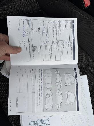 Volkswagen Passat Variant 1.6 TDI Connected Series NAVI picture 19