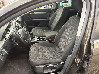 Volkswagen Passat 1.6 TDI BlueMotion Executive NAVI PDC CRUISE picture 9