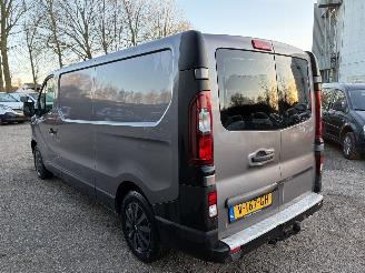 Renault Trafic 1.6 dCi L2H1 Comfort AIRCO NAVI PDC 3-pers. picture 3