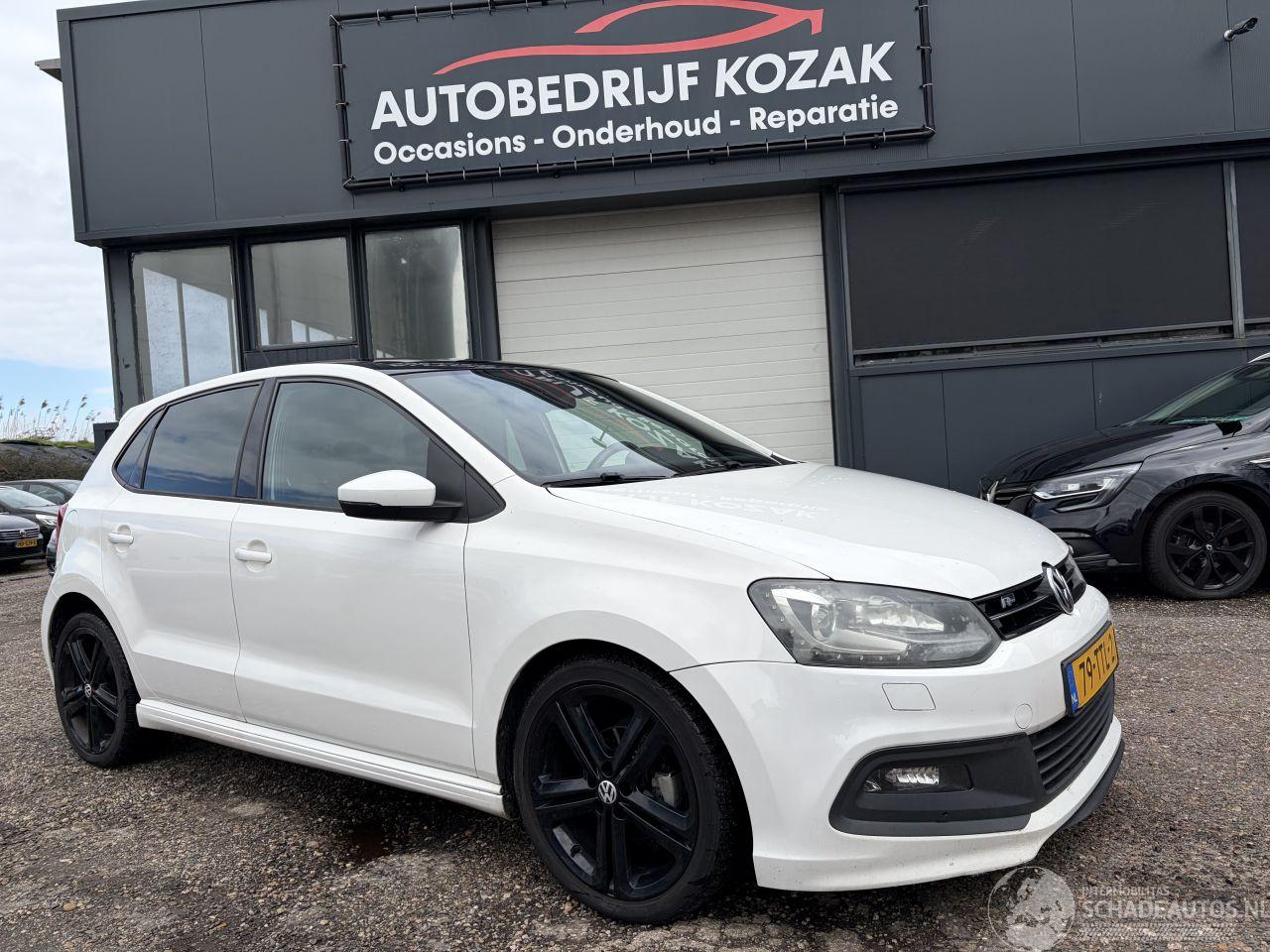 Volkswagen Polo 1.2 TSI Highline AUTOMAAT LEDER PANORAMA