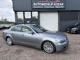 bruktbiler auto BMW 5-serie 530i High Executive SEDAN AUTOMAAT NIEUWE APK 2005/1