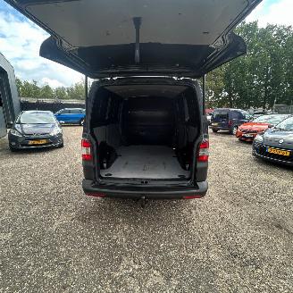 Volkswagen Transporter 2.0 TDI L1H1 Trendline AIRCO CRUISE NAVI picture 14