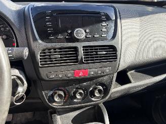 Fiat Doblo 1.3 Diesel AIRCO picture 10