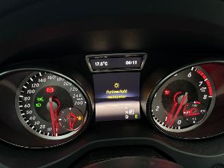 Mercedes GLA 200 Prestige AUTOMAAT PANORAMA picture 17