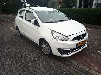 Coche siniestrado Mitsubishi Space-star 1.0-12V 2018/1