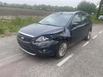Ford Focus 1.6 TDCi 110 Combi picture 2