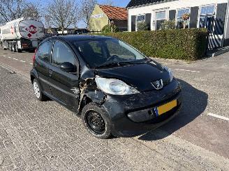 demontáž osobní automobily Peugeot 107 1.0-12v 2008/10