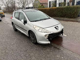 Coche siniestrado Peugeot 207 1.6-16V 2008/9