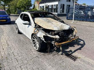 Coche siniestrado Volkswagen Scirocco 2.0 TSi Highline plus 2009/8
