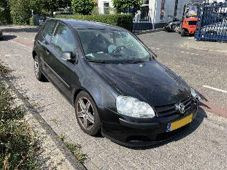  Volkswagen Golf 1.6 Trendline 2008/10