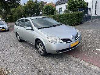 skadebil auto Nissan  1.8-16v Combi 2002/6