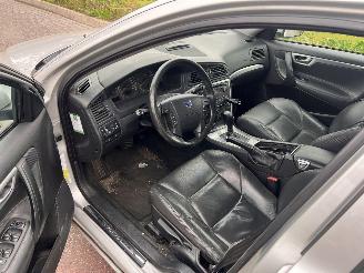 Volvo V-70 D5 Combi picture 5