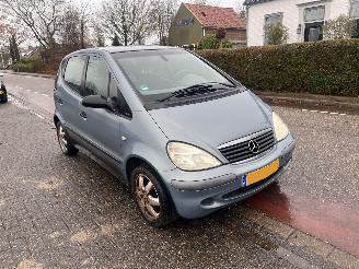 damaged passenger cars Mercedes A-klasse A 140 2003/1