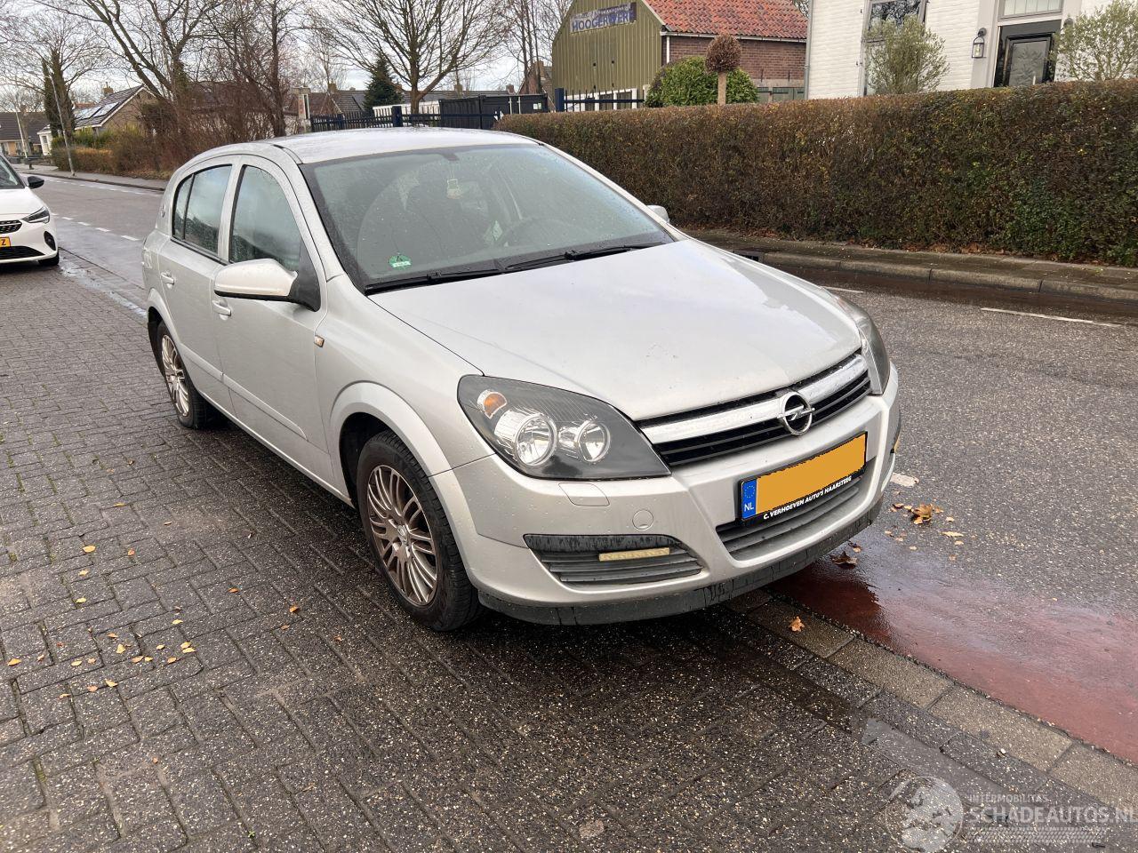 Opel Astra 1.6-16V automaat