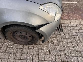 Suzuki Swift 1.5 picture 8