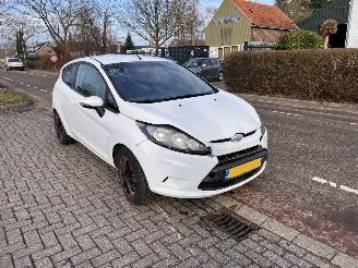 Vrakbiler auto Ford Fiesta 1.25-16V 2009/9