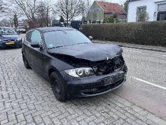 Vrakbiler auto BMW 1-serie 116i 2010/6