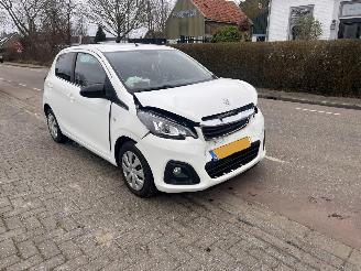 Unfallwagen Peugeot 108 1.0-12V 2017/10