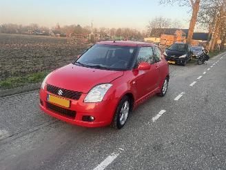 Suzuki Swift 1.5 VVy picture 2