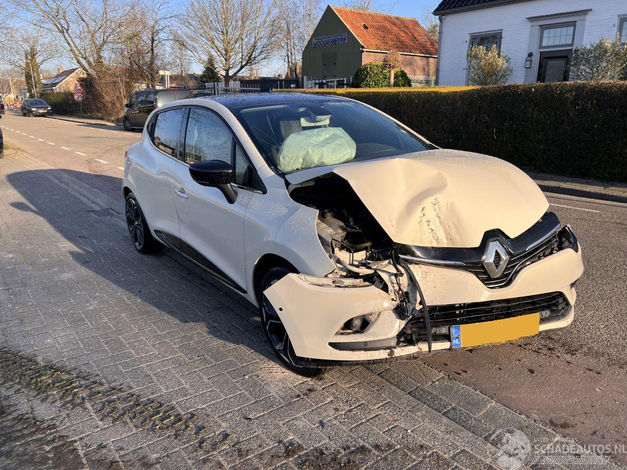 Renault Clio 1.2 TCe Intens AUTOMAAT