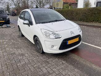 Unfallwagen Citroën C3 1.6 e-HDi Collection 2012/5