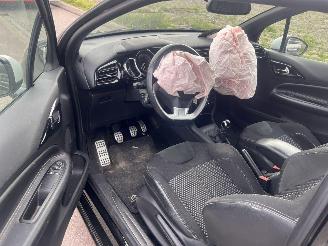 Citroën DS3 1.2 VTi Chic picture 5