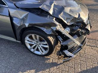 Volkswagen Passat 1.4 TSI GTE Variant Connected Series Plus   NL AUTO picture 14