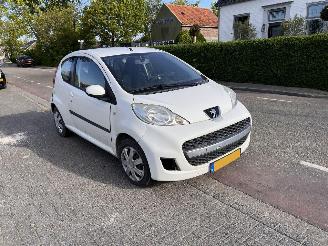  Peugeot 107 1.0-12V 2010/1