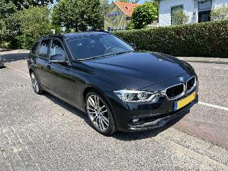 škoda osobní automobily BMW 3-serie Touring 318d High Executive 2018/5