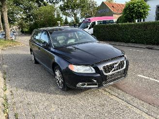  Volvo V-70 2.0 D 16V 2009/5