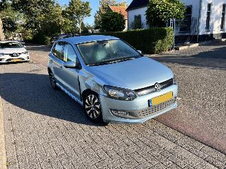 krockskadad bil auto Volkswagen Polo 1.2 TDi 2010/10