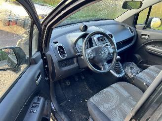 Opel Agila 1.0-12V picture 5