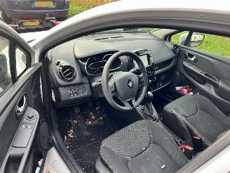 Renault Clio 0.9 TCe Expression picture 5