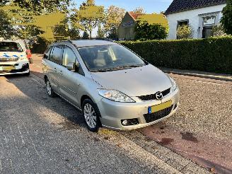 Vrakbiler auto Mazda 5 2.0-16V 2006/6