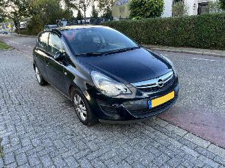 Voiture accidenté Opel Corsa 1.4-16V 2014/5