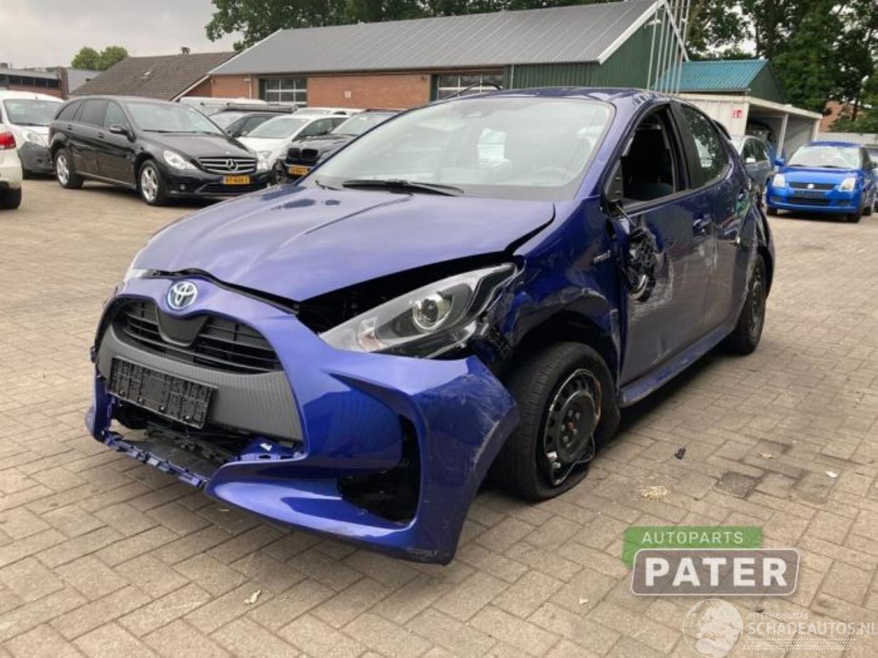 Toyota Yaris Yaris IV (P21/PA1/PH1), Hatchback, 2020 1.5 12V Hybrid