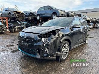 Dezmembrări autoturisme Kia Niro Niro I (DE), SUV, 2016 / 2022 E-Niro 64 kWh 2020/3