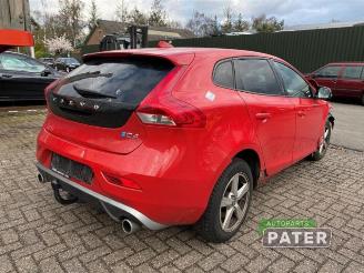Volvo V-40 V40 (MV), Hatchback 5-drs, 2012 / 2019 2.0 D4 16V picture 3