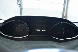 Peugeot 308 1.2 PureTech Style picture 21