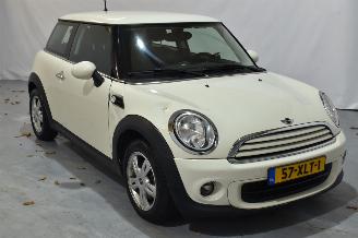 Schadeauto Mini Mini 1.6 One MINIMAL. Bns 2012/7