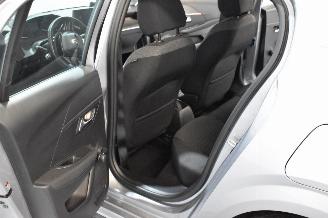 Peugeot 208 1.2 PureTech Active picture 18