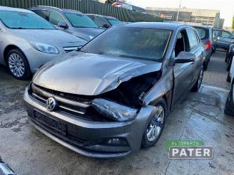 Auto da rottamare Volkswagen Polo Polo VI (AW1), Hatchback 5-drs, 2017 1.0 TSI 12V 2018/8