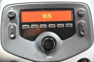 Peugeot 108 e-VTi Active picture 25