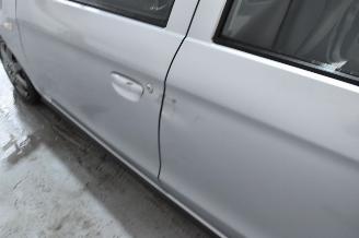 Mitsubishi Space-star 1.0 Cool+ picture 12