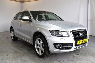 damaged passenger cars Audi Q5 2.0 TFSI q. Pro Line 2010/3