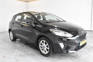damaged passenger cars Ford Fiesta 1.0 EcoB. Titanium 2021/3